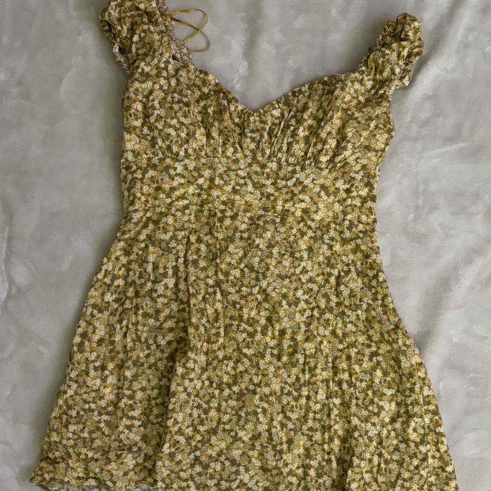 Zara Yellow Floral Patterned Dress